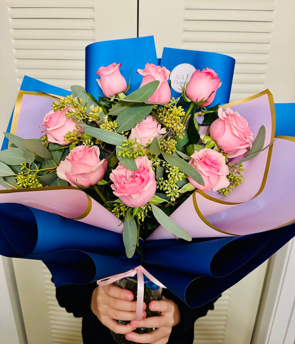 Bouqet “Ava Petite Rose” - AVAFlowersUSA