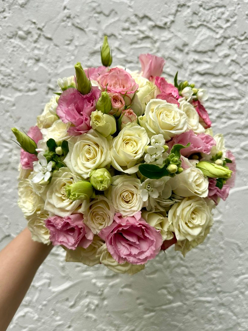 Bride's wedding bouquet "Melissa" - AVAFlowersUSA