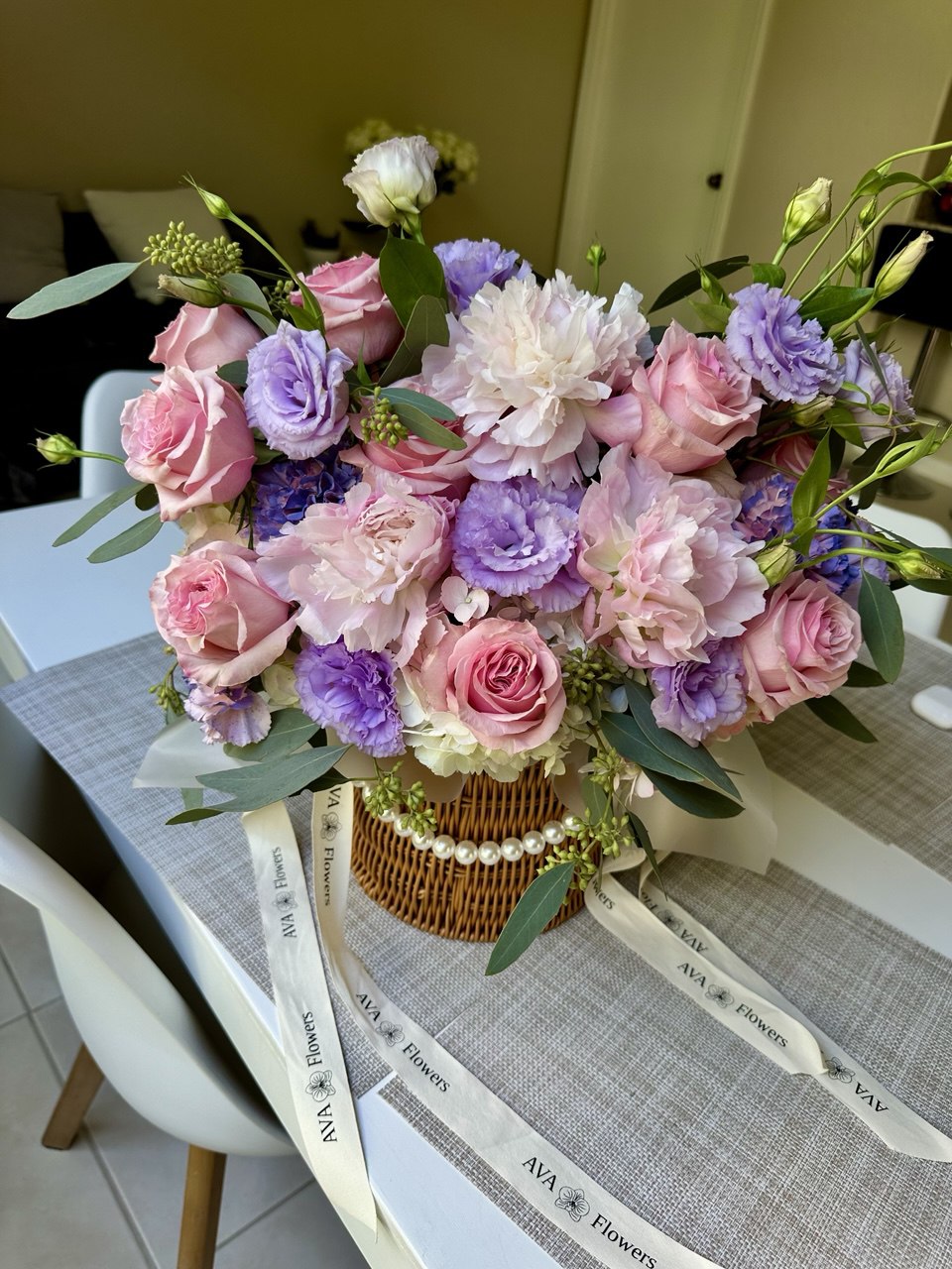 Flower arrangement "Ksenia Basket" - AVAFlowersUSA