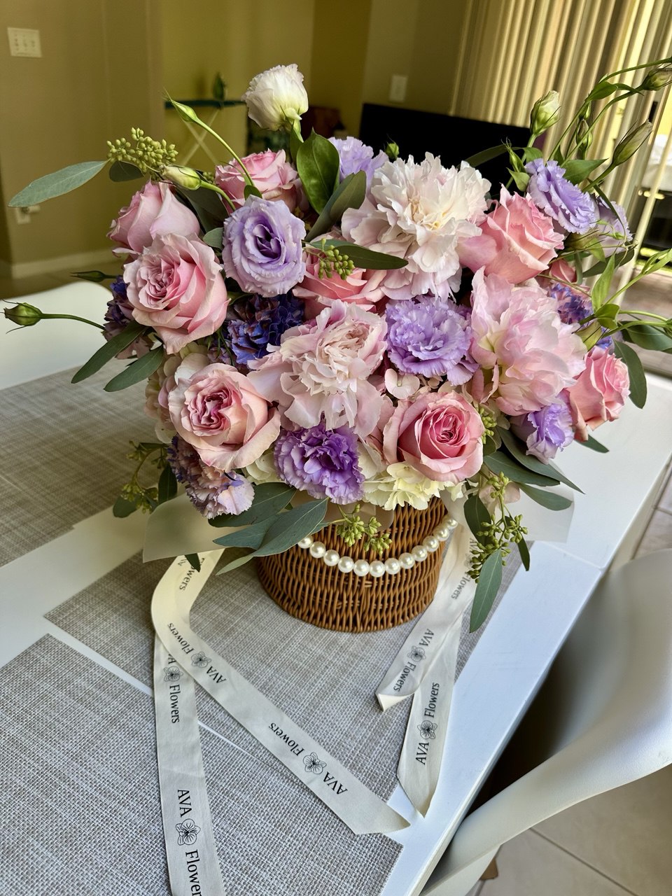 Flower arrangement "Ksenia Basket" - AVAFlowersUSA